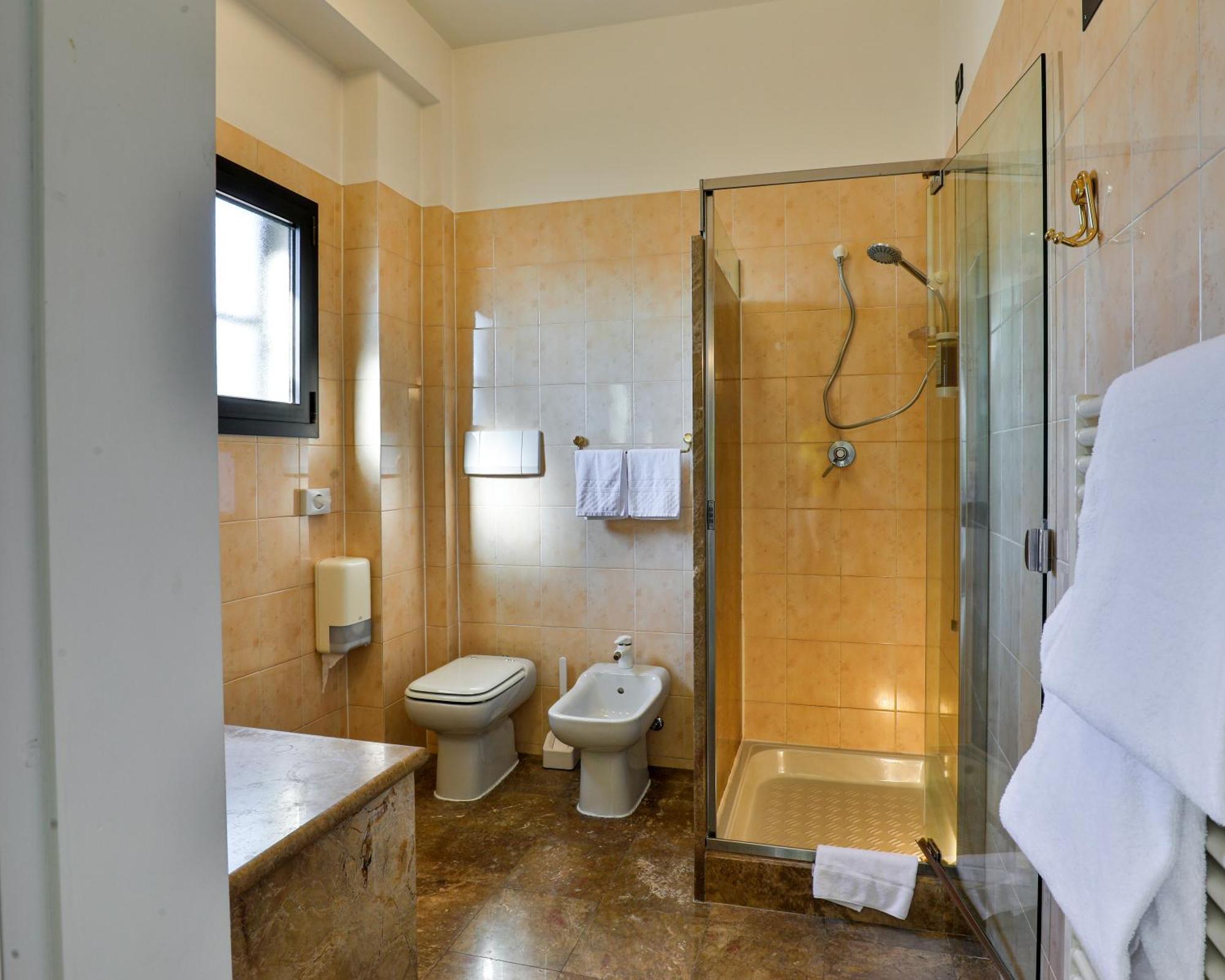 Hotel Molino Rosso Imola Camera foto